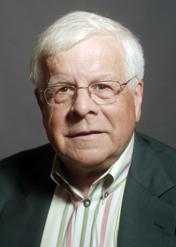 Ken Winter, former editor and publisher of the Petoskey News-Review and member of the Michigan Journalism Hall of Fame, teaches political science and journalism at North Central Michigan College in Petoskey, Ferris State and Michigan State University. He serves on the advisory board for Bridge Magazine.