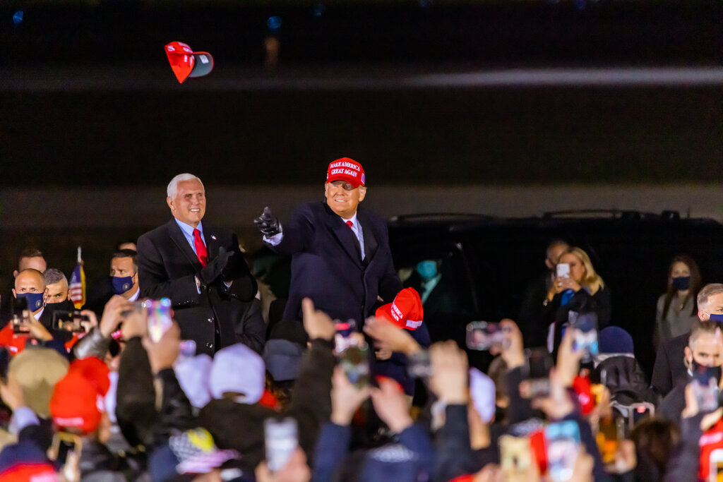 Trump Rally 2024 Grand Rapids Shina Dorolisa