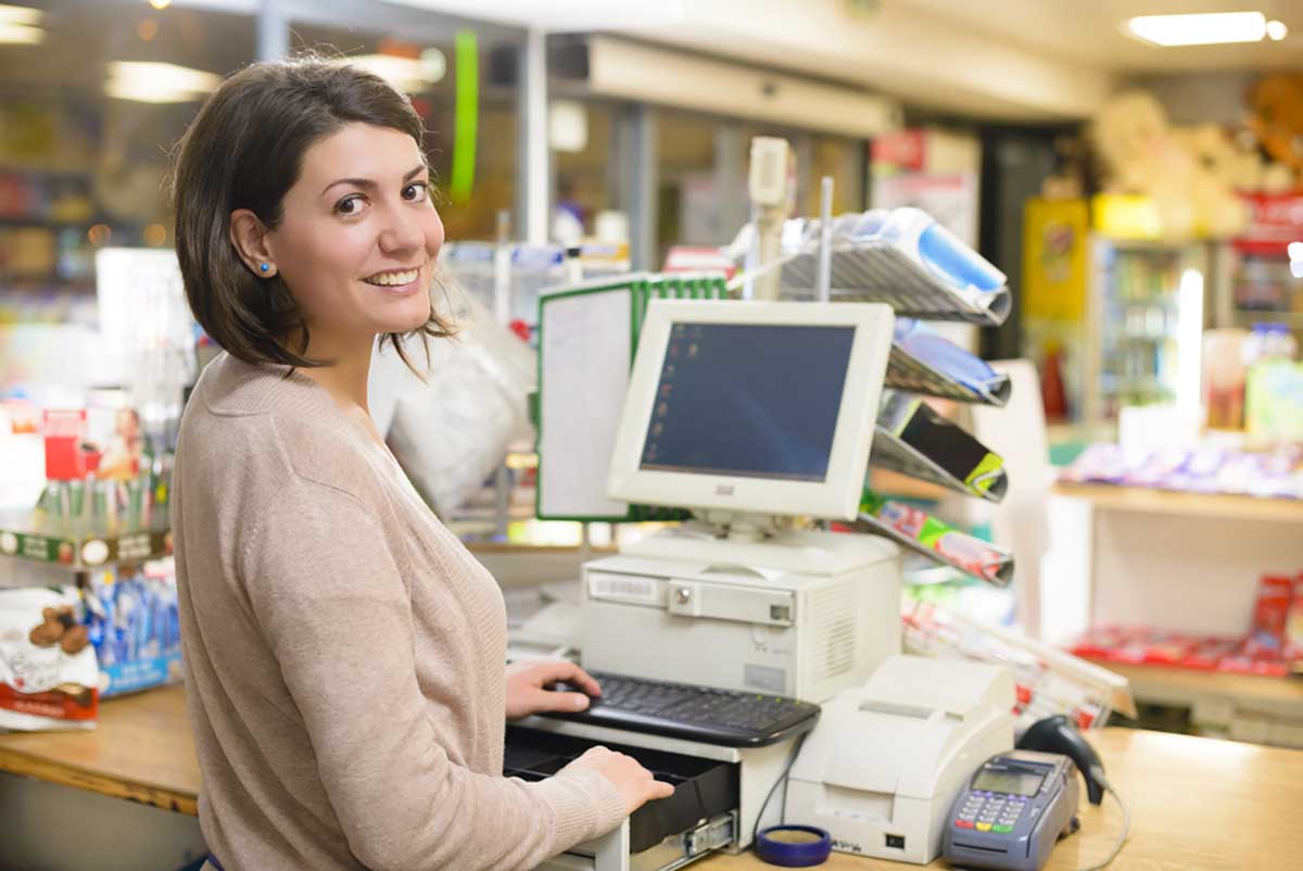 The disappearing cashier. And why Michigan should worry ...