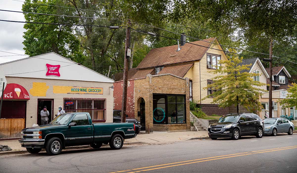 New grocery in Grand Rapids is about more than food. It’s about equity