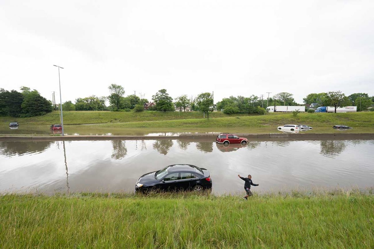 Flooding doesn't stop new school opening