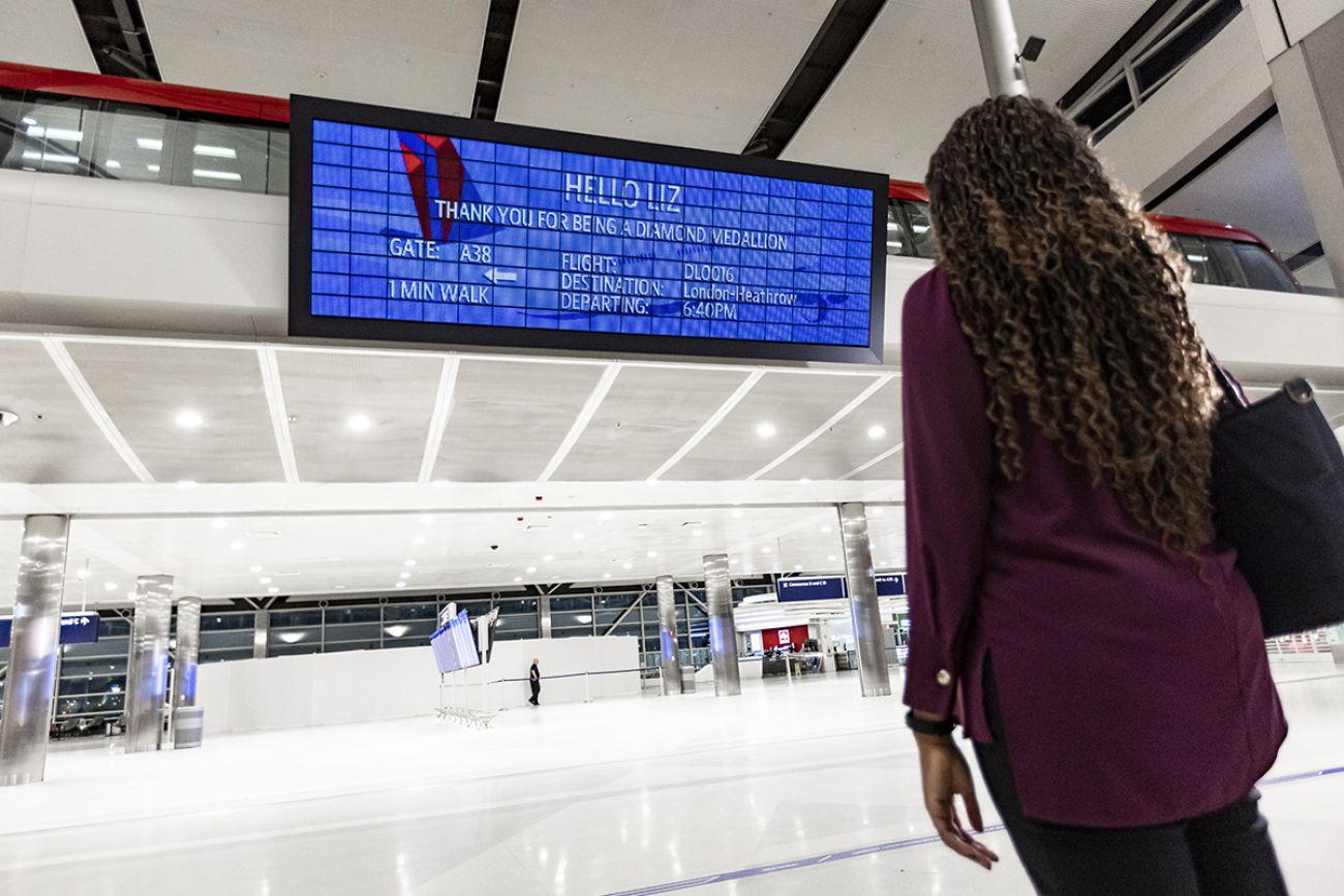 delta kiosk boarding pass