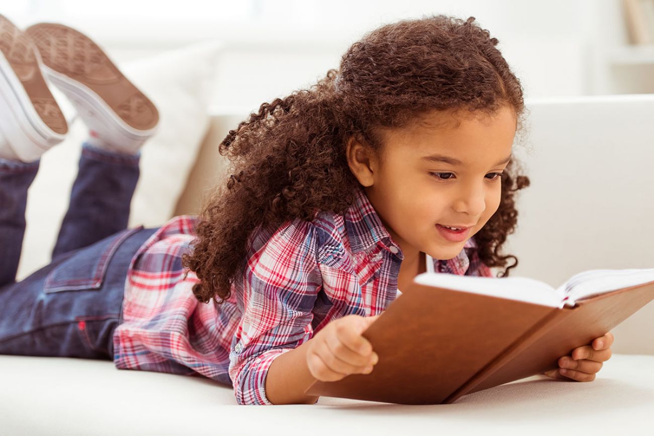 girl reading