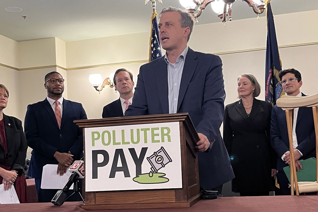 Sen. Jeff Irwin, D-Ann Arbor, at the podium