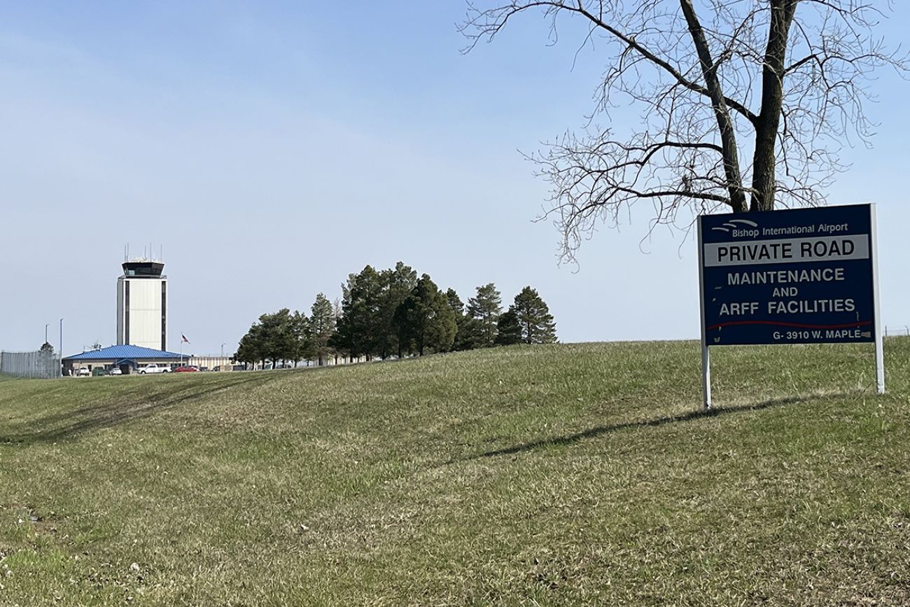 outside the Flint Bishop Airport