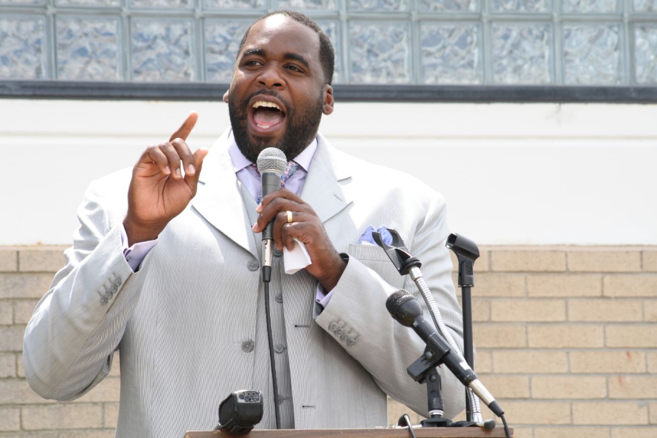 Kwame Kilpatrick speaking to the public at a rally