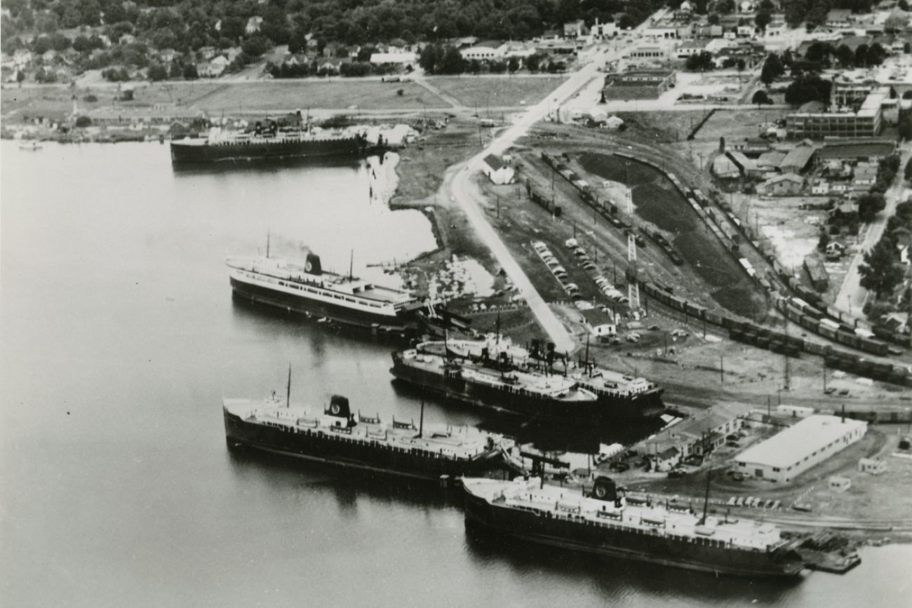 A historical photo of the Ludington harbor in 1952