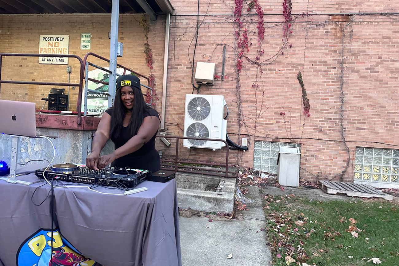 Jacqueline Kapilango at a DJ booth