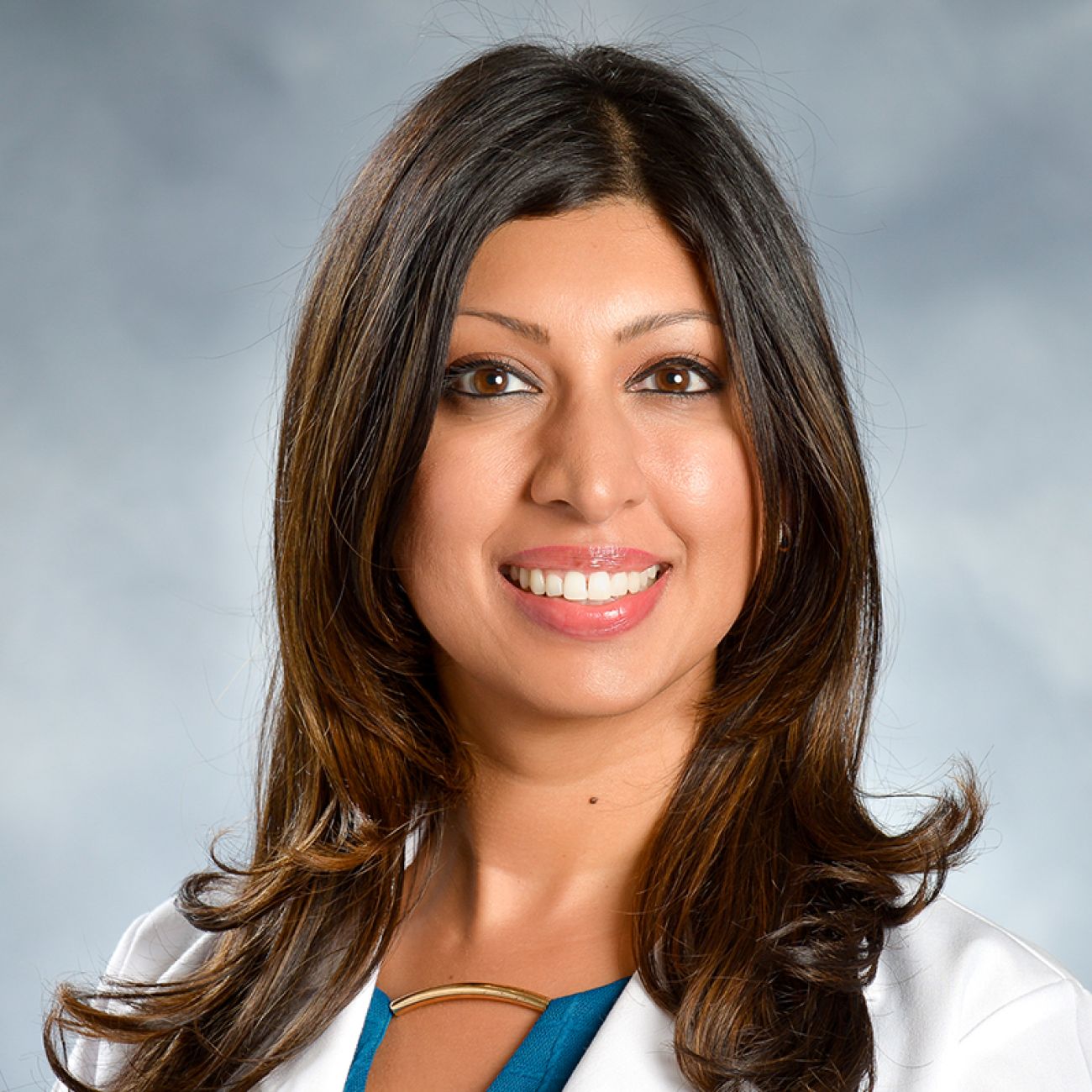 Dr. Asha Shajahan headshot