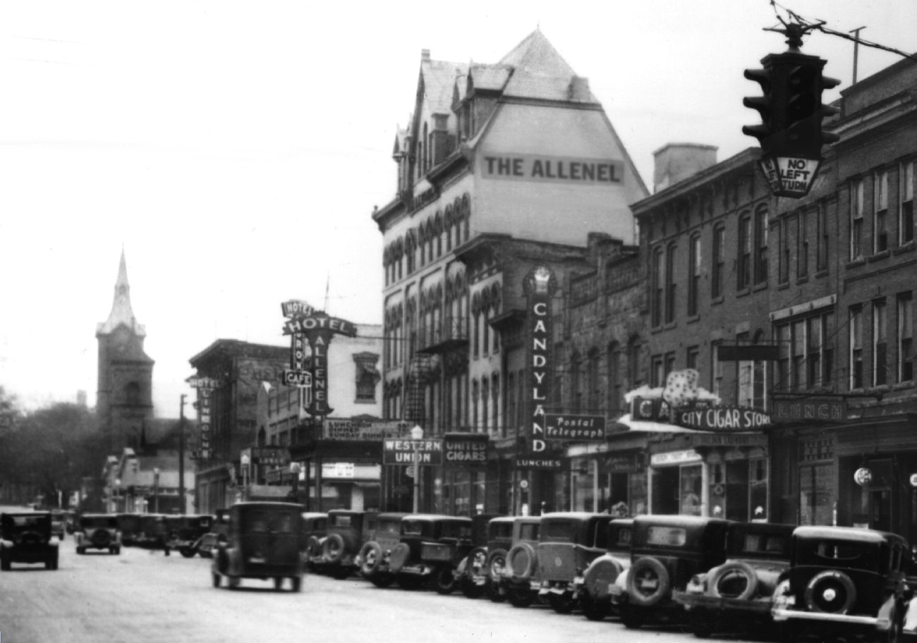 A black and white photo of Allenel Hotel in Ann Arbor, Michigan.