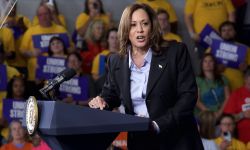 Kamala Harris on stage