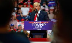 Donald Trump at a Grand Rapids rally