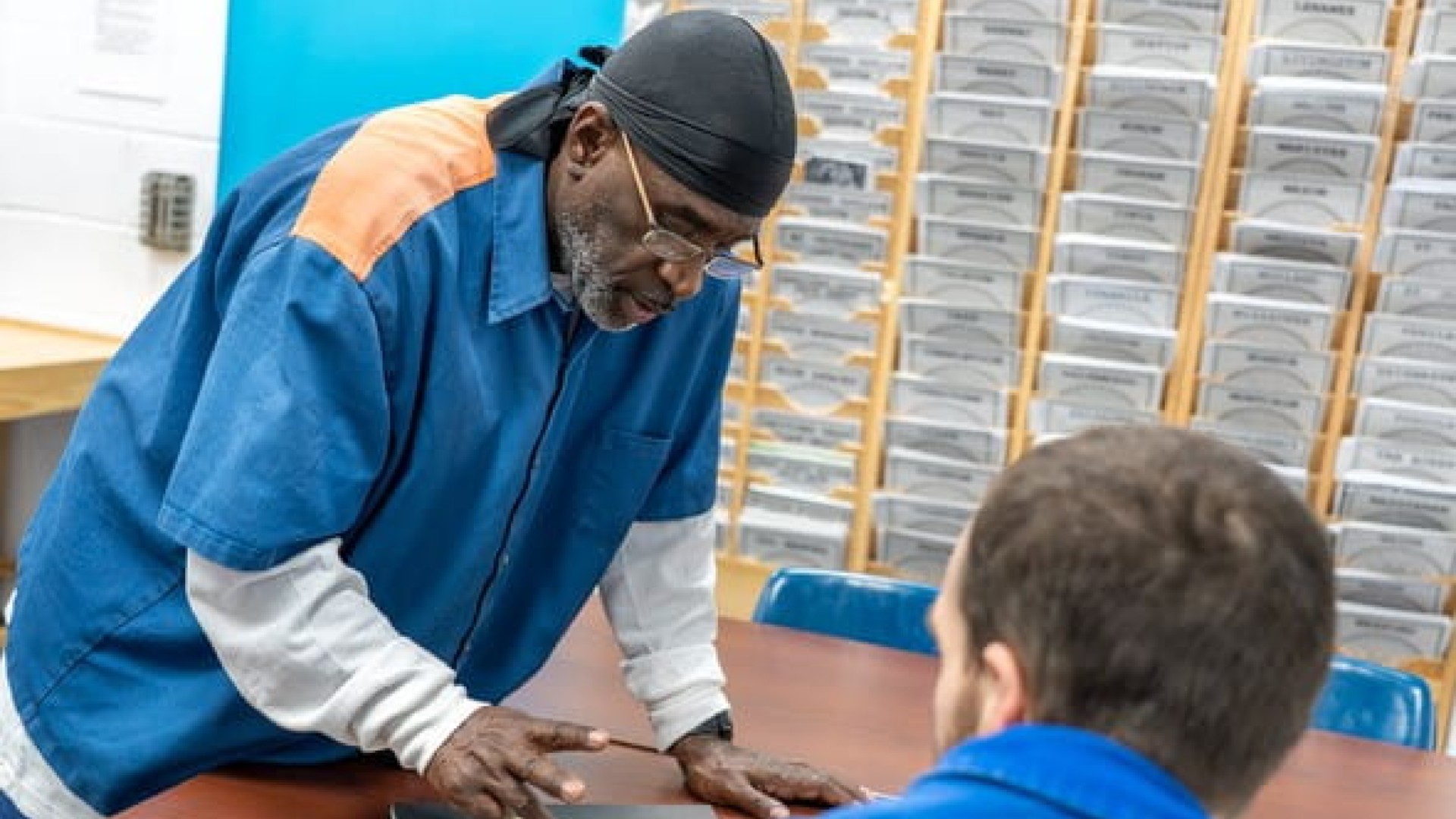 Michigan gives parolees IDs in bid to keep them from returning to prison