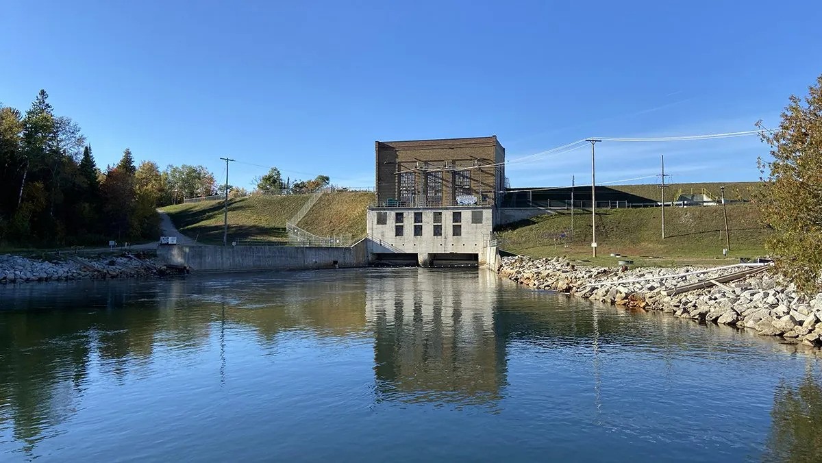 Michigan fishing regulator to draft resolution against Consumers dam sale