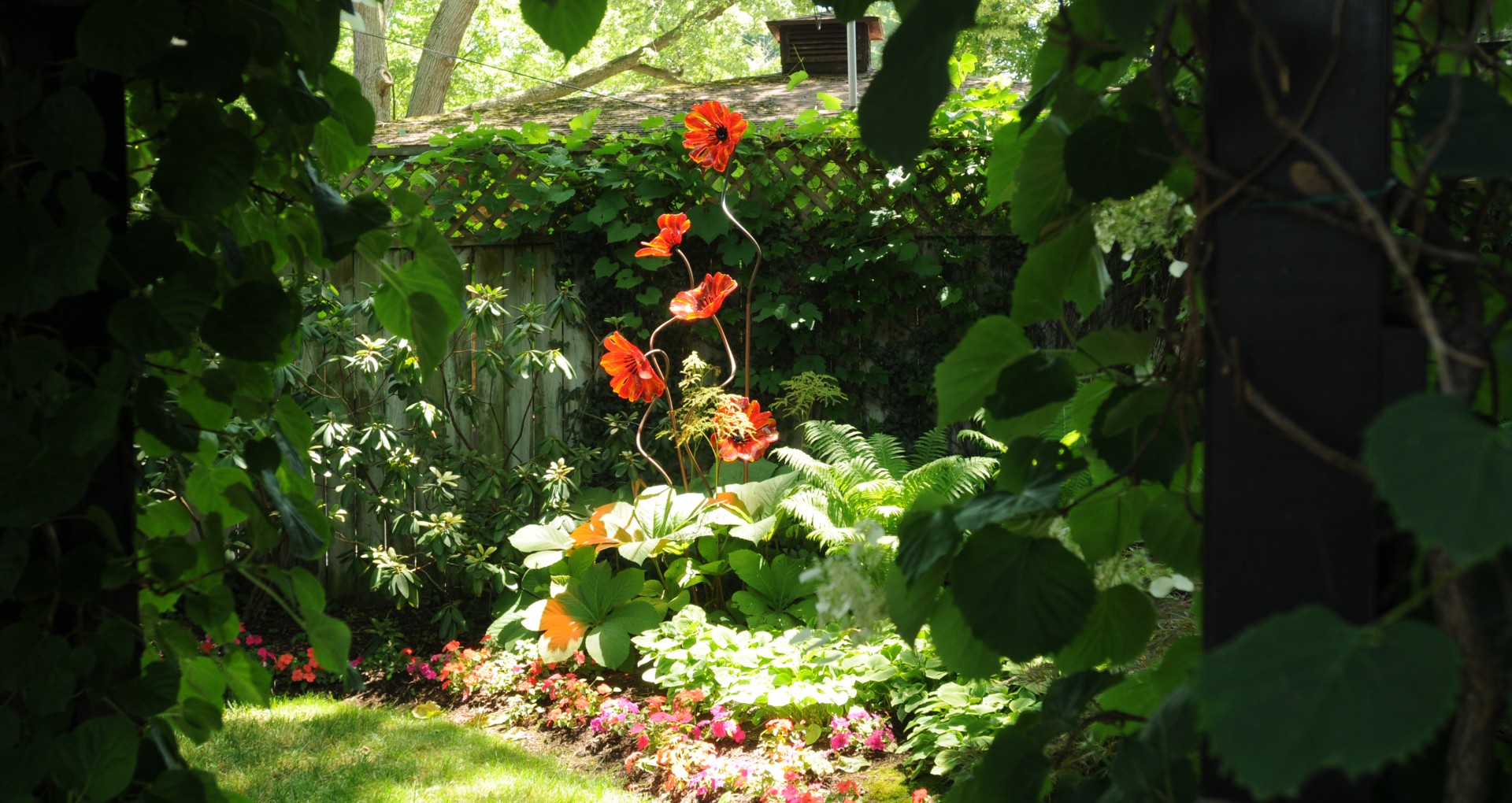 Not-so-secret gardens: Tour private yards in these 12 Michigan