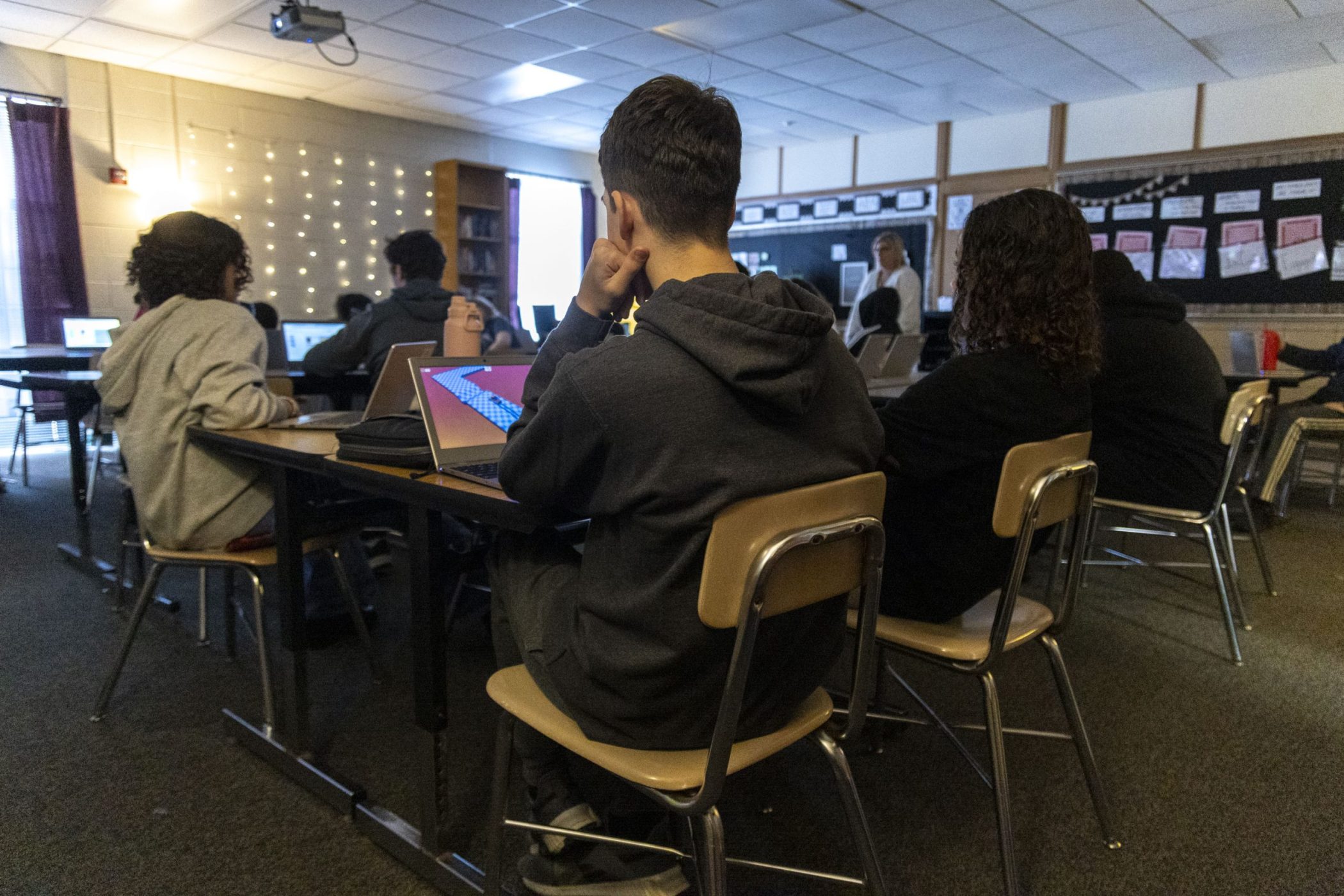 Michigan must focus literacy efforts on older students, too, experts say