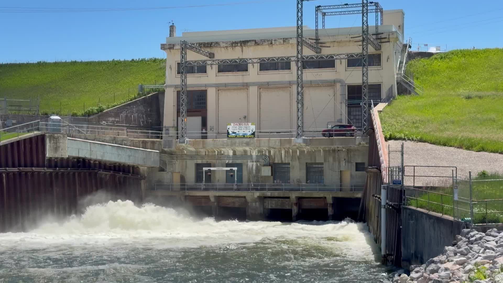 Consumers Energy may drain part of Manistee River to investigate dam damage