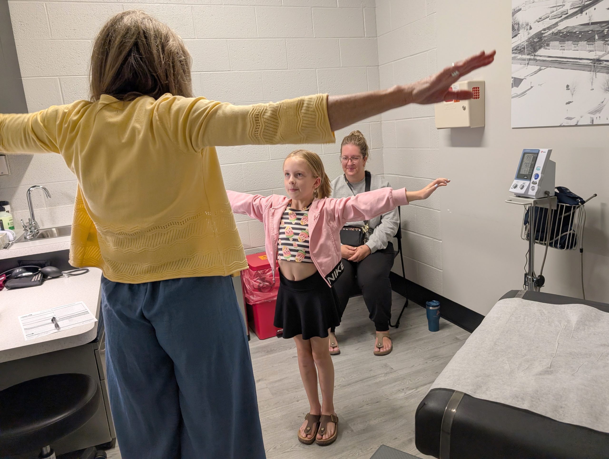 Michigan school districts offer insurance-free care to beat rising health costs